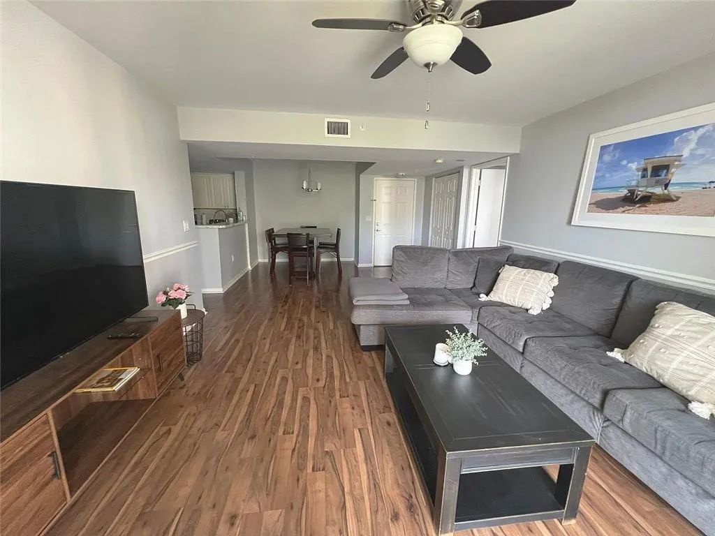 520 SE 5th Ave, #1502