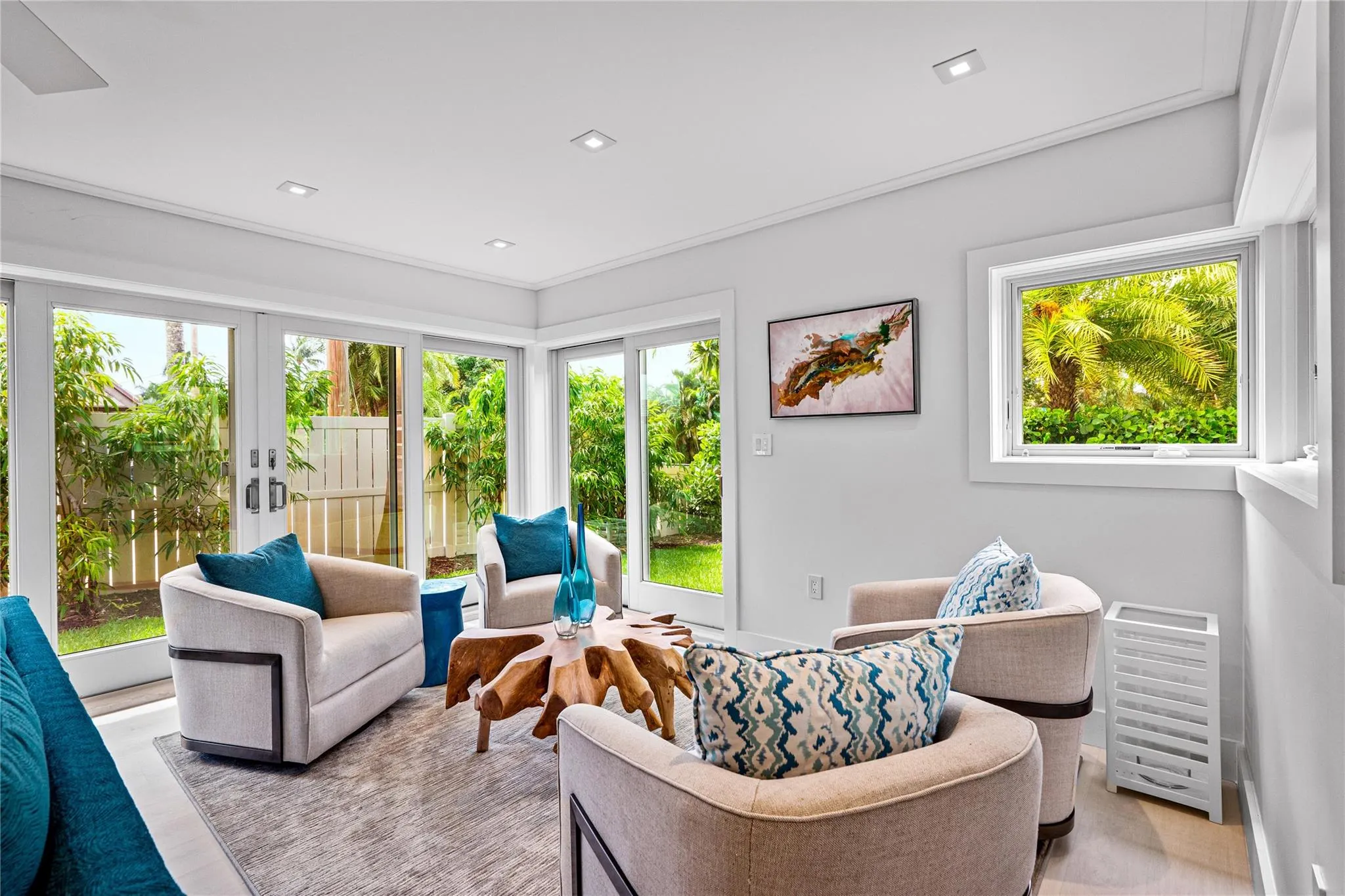2600 NE 26th Ave