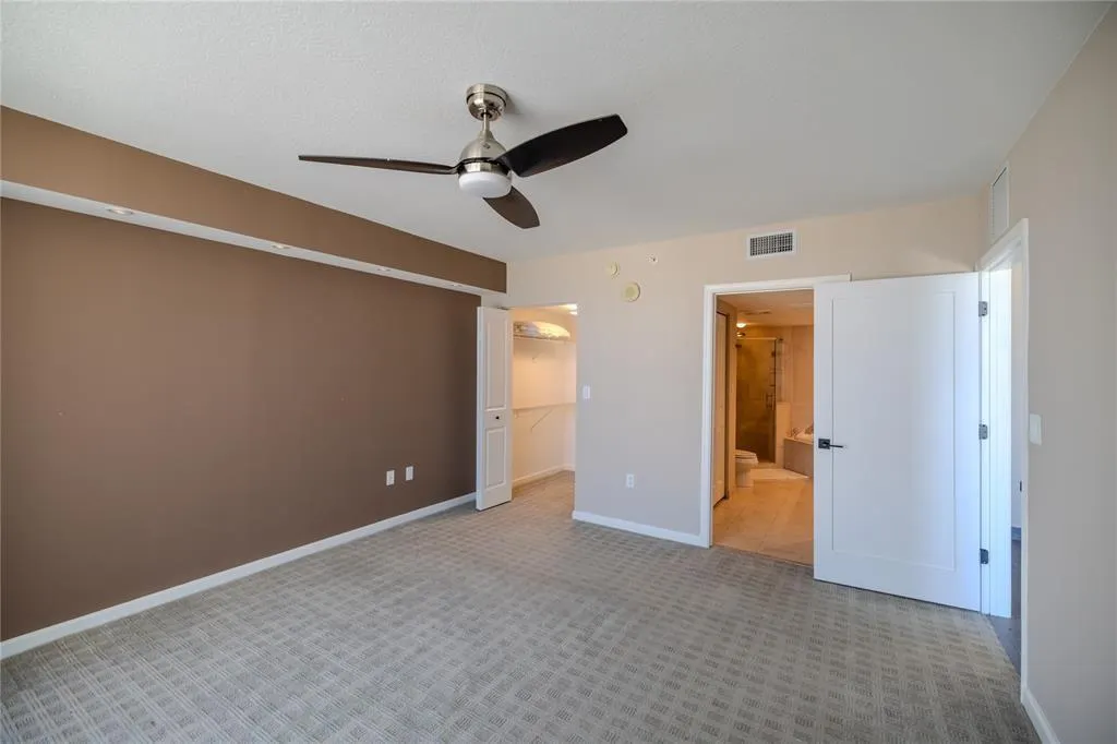 610 W Las Olas Blvd, #1216N