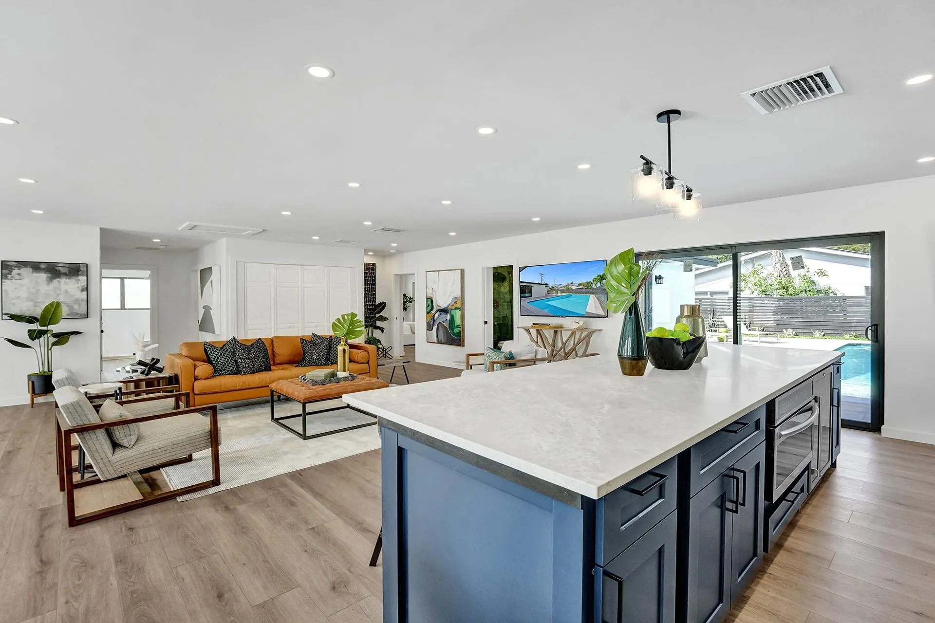 5501 NE 18th Ter