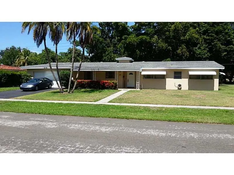 874 NW 65th Ave
