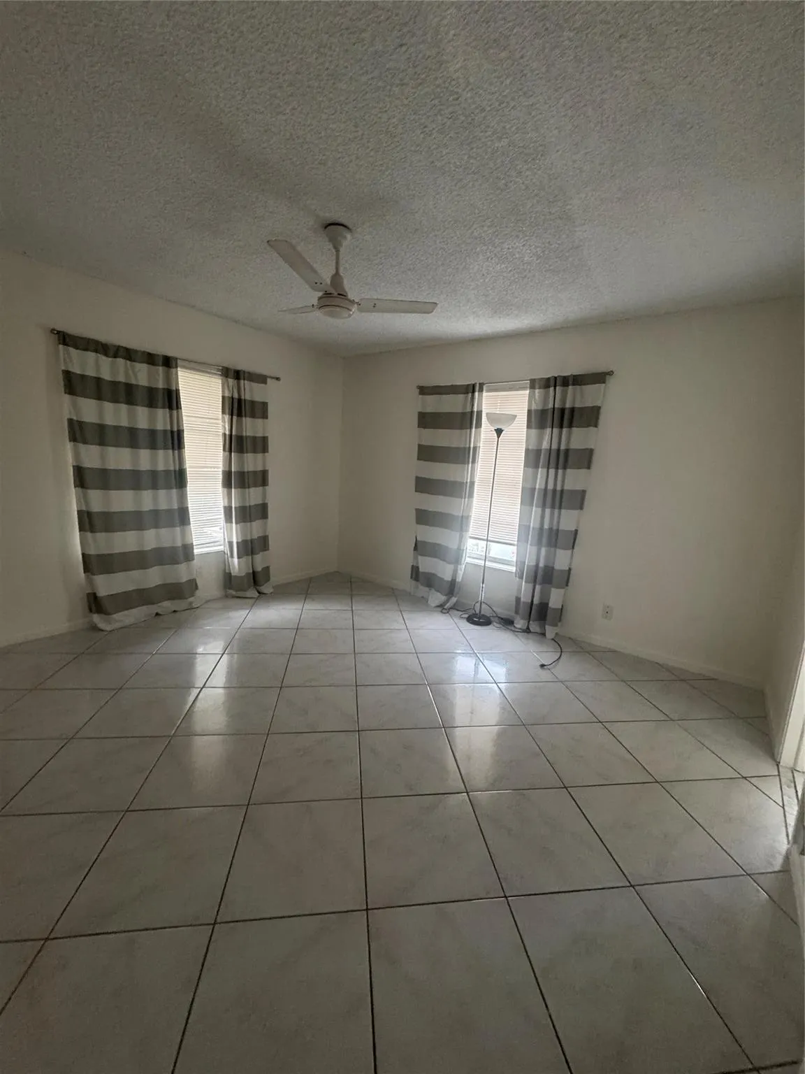 2220 NE 68th St, #1031