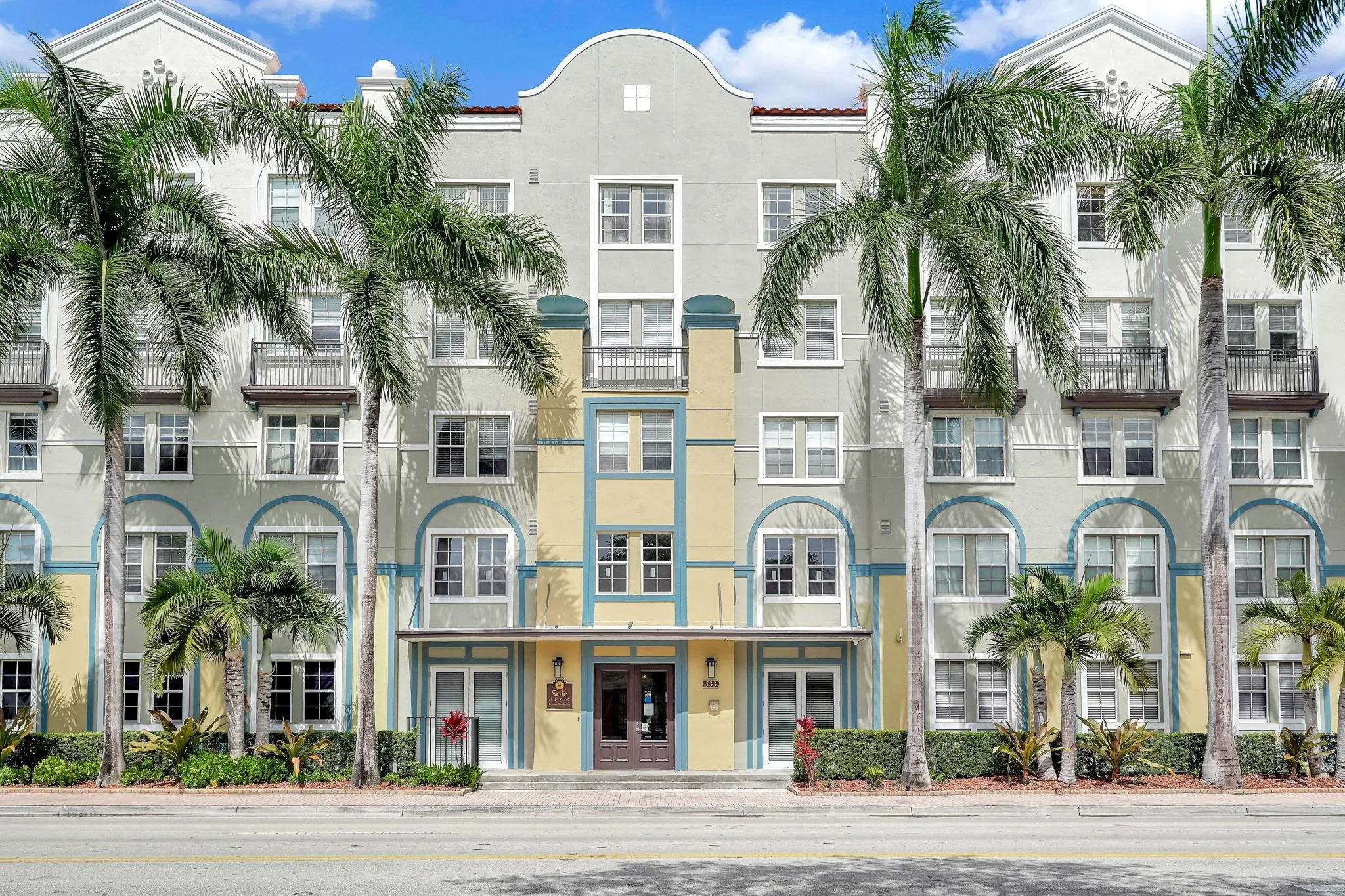 533 NE 3rd Ave, #230
