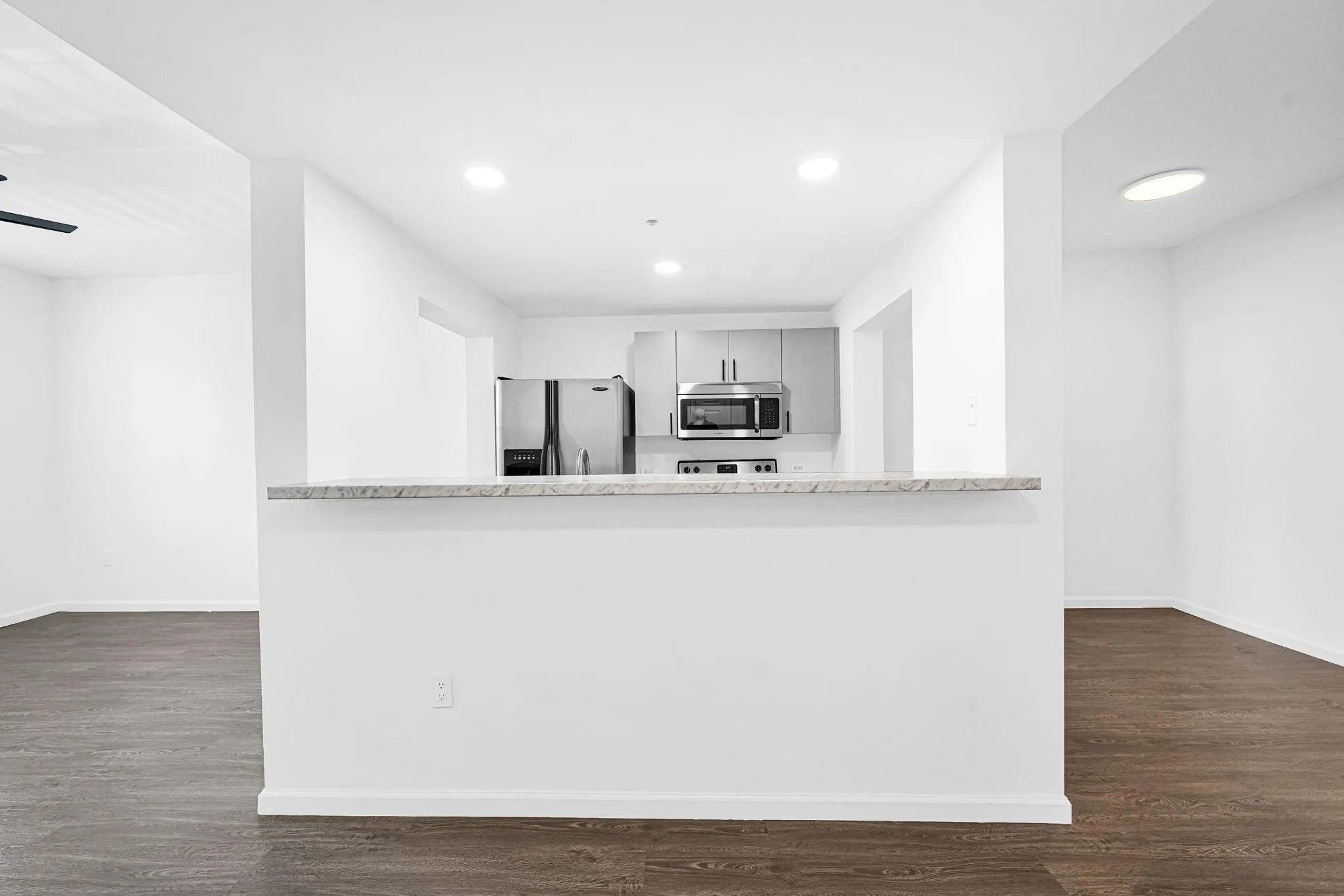 533 NE 3rd Ave, #230