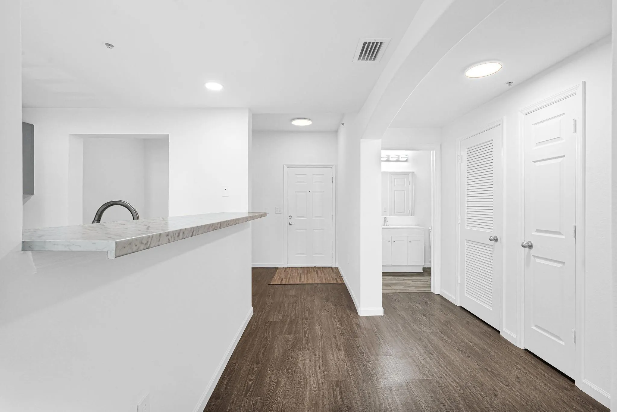 533 NE 3rd Ave, #230
