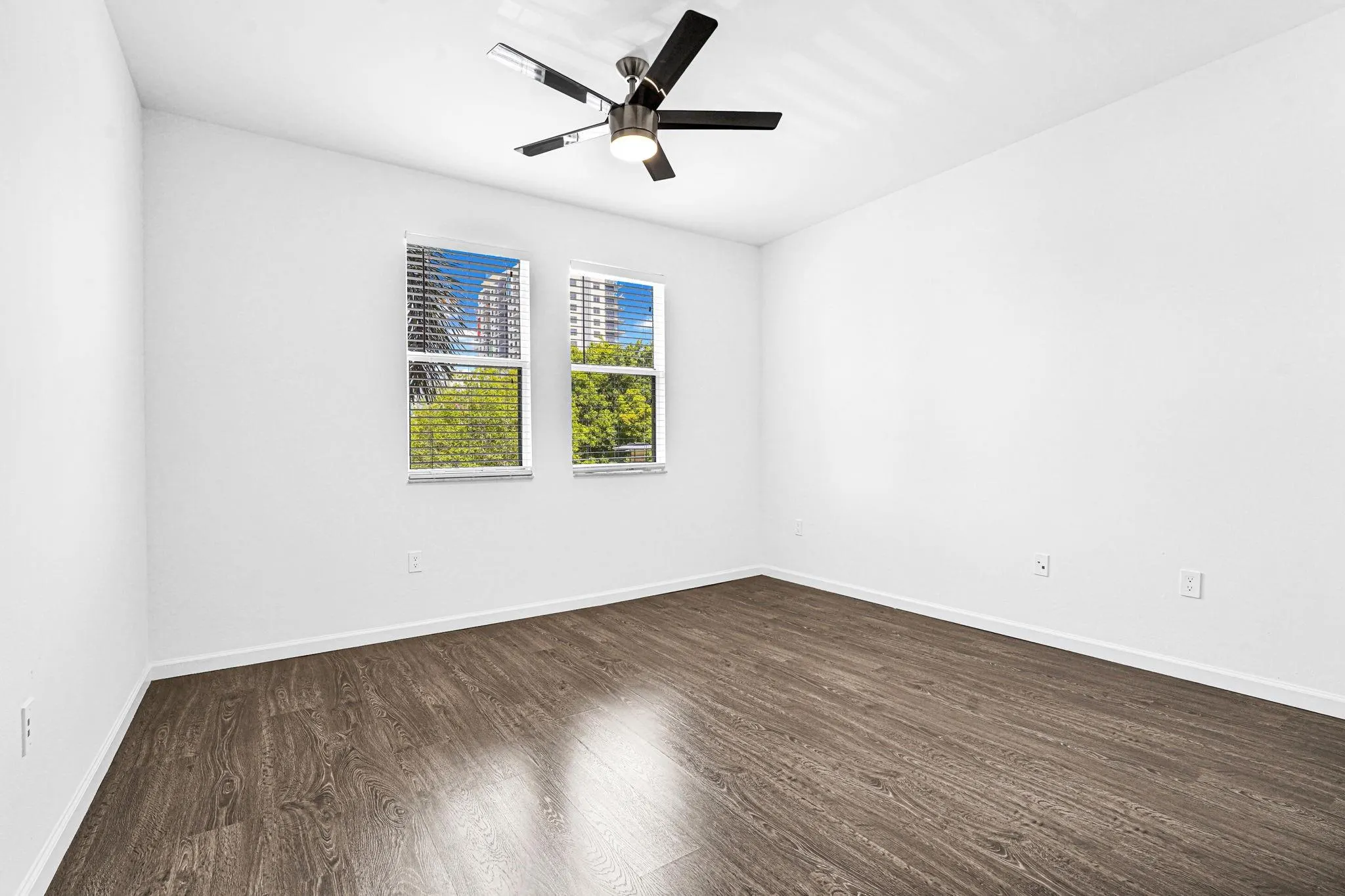 533 NE 3rd Ave, #230
