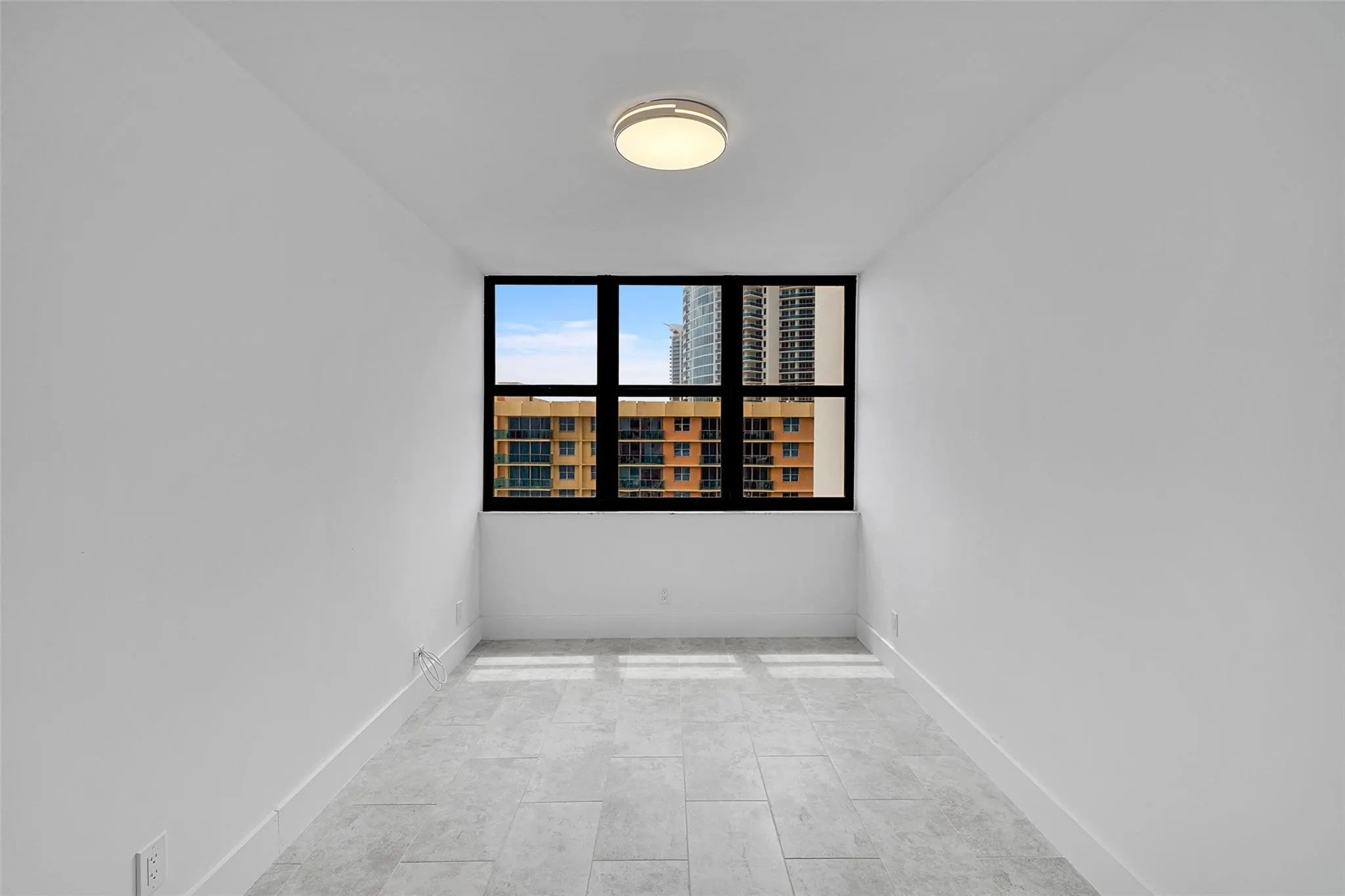 2301 S Ocean Dr, #1701