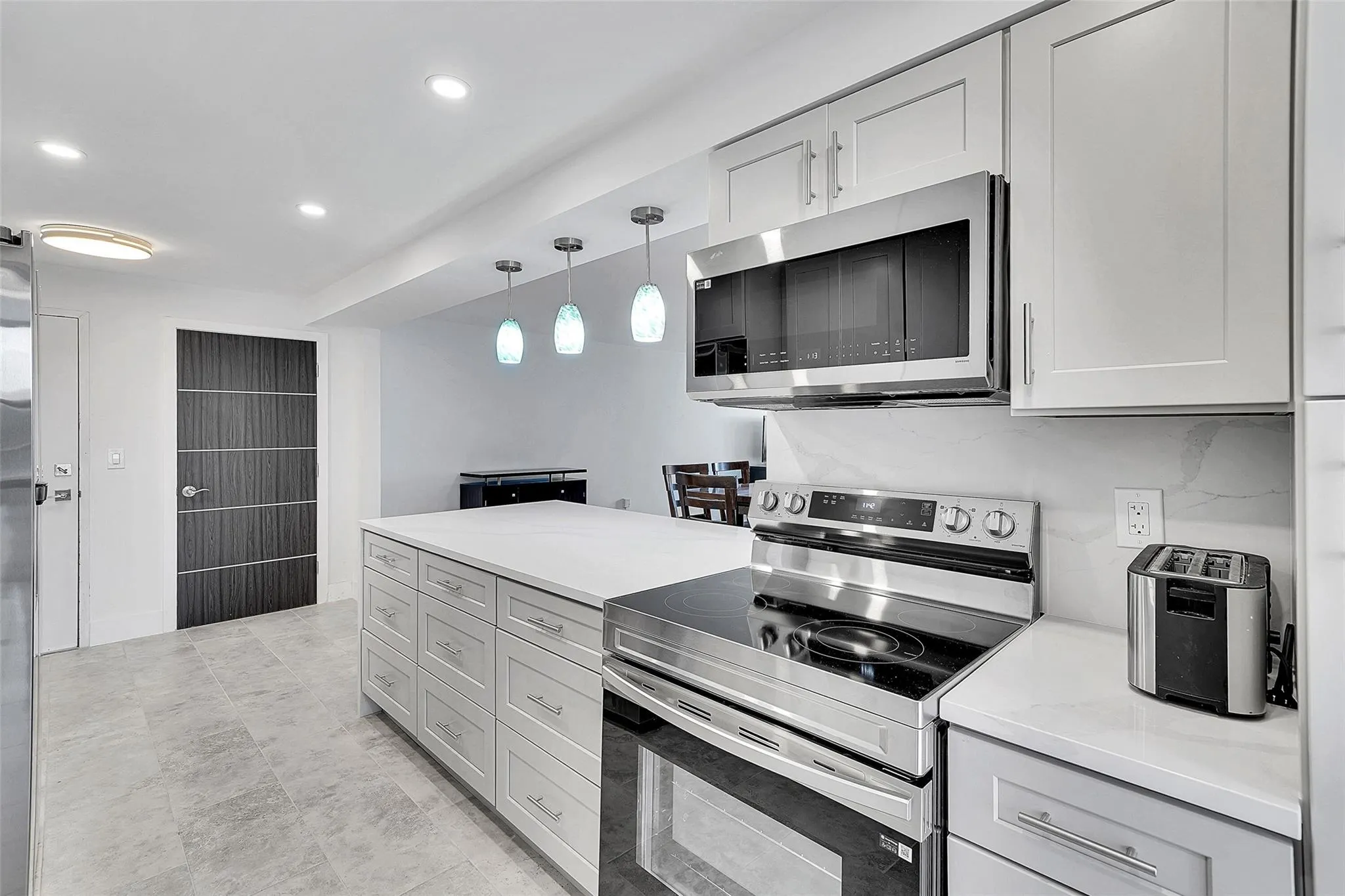 2301 S Ocean Dr, #1701