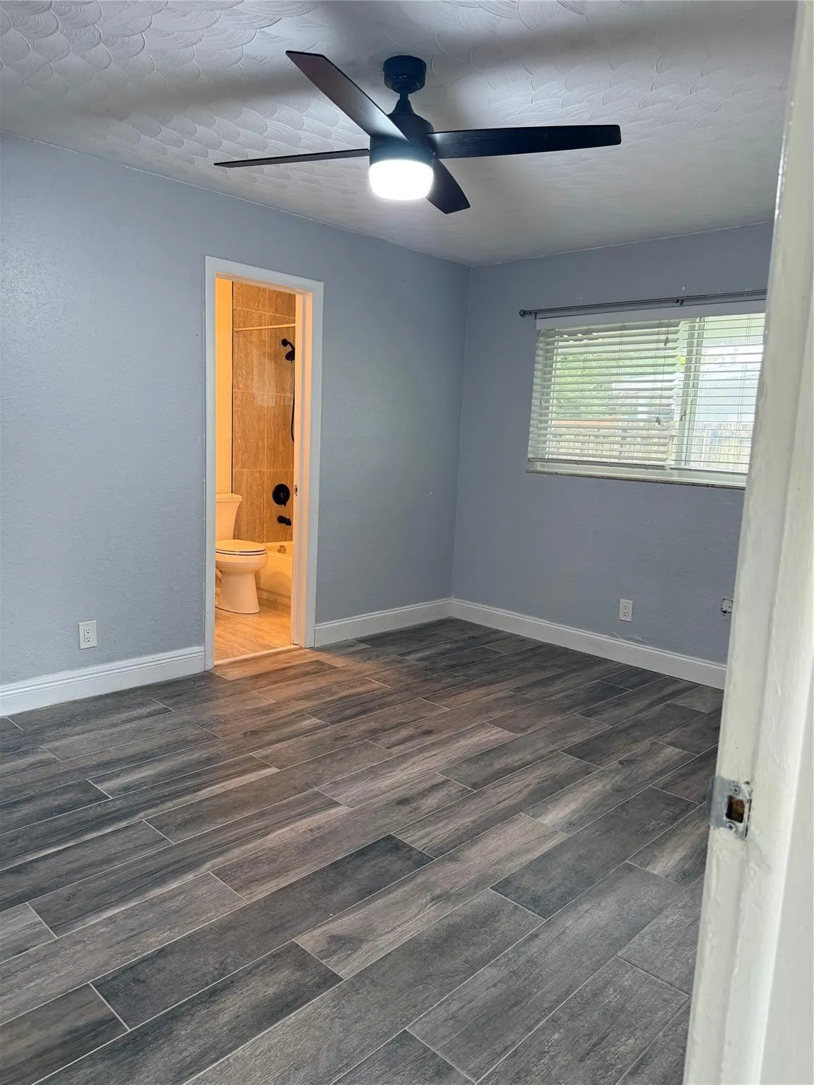 1516 NW 7th Ave, #1516-Front