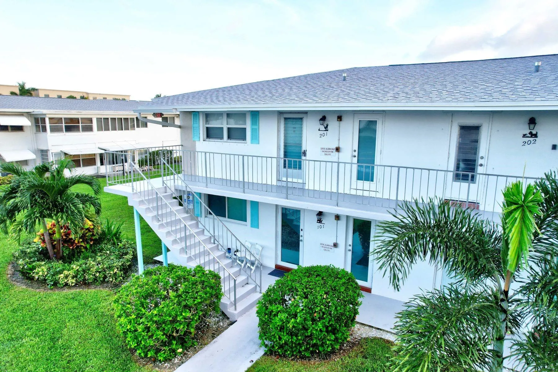 1801 Ocean Dr, #201