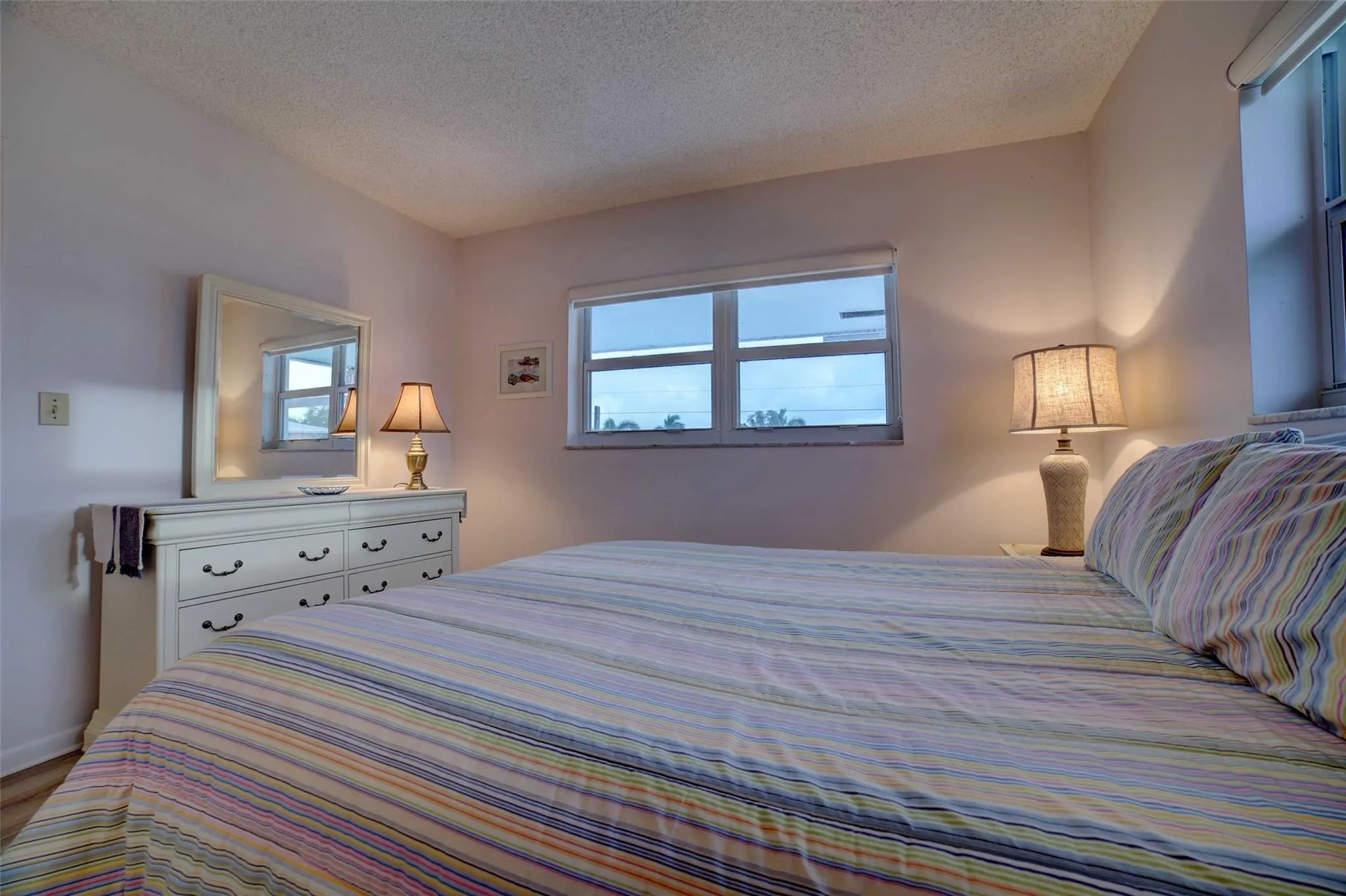 1801 Ocean Dr, #201