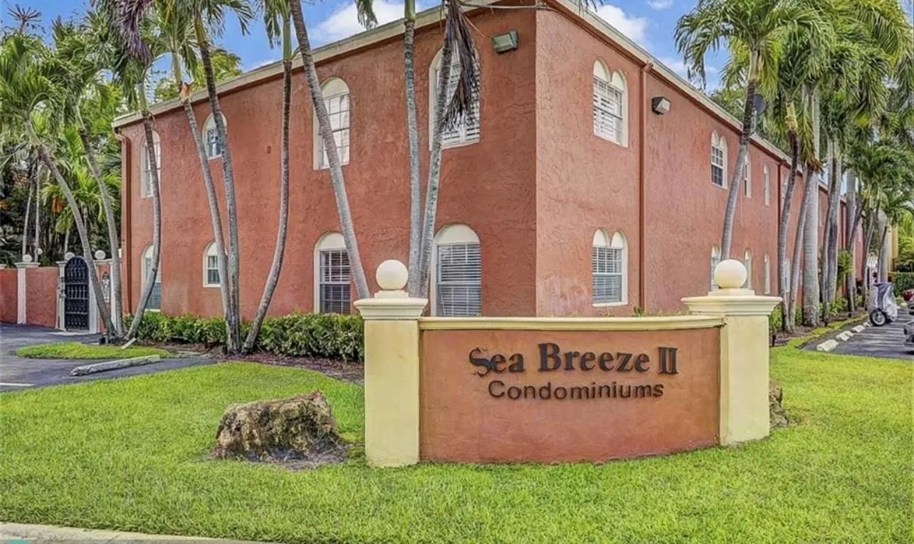 1405 Miami Rd, #9
