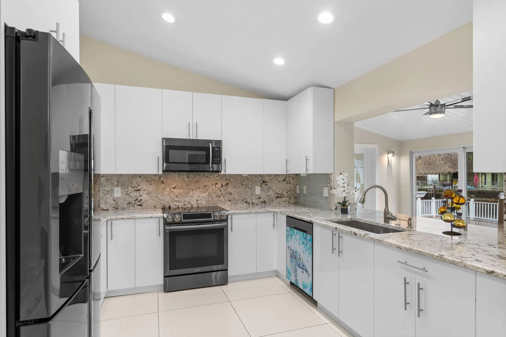 1412 NE 53rd Ct