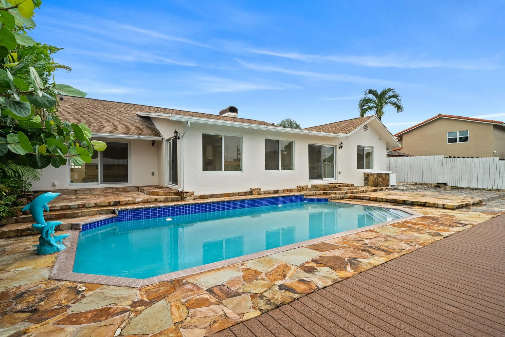 1412 NE 53rd Ct