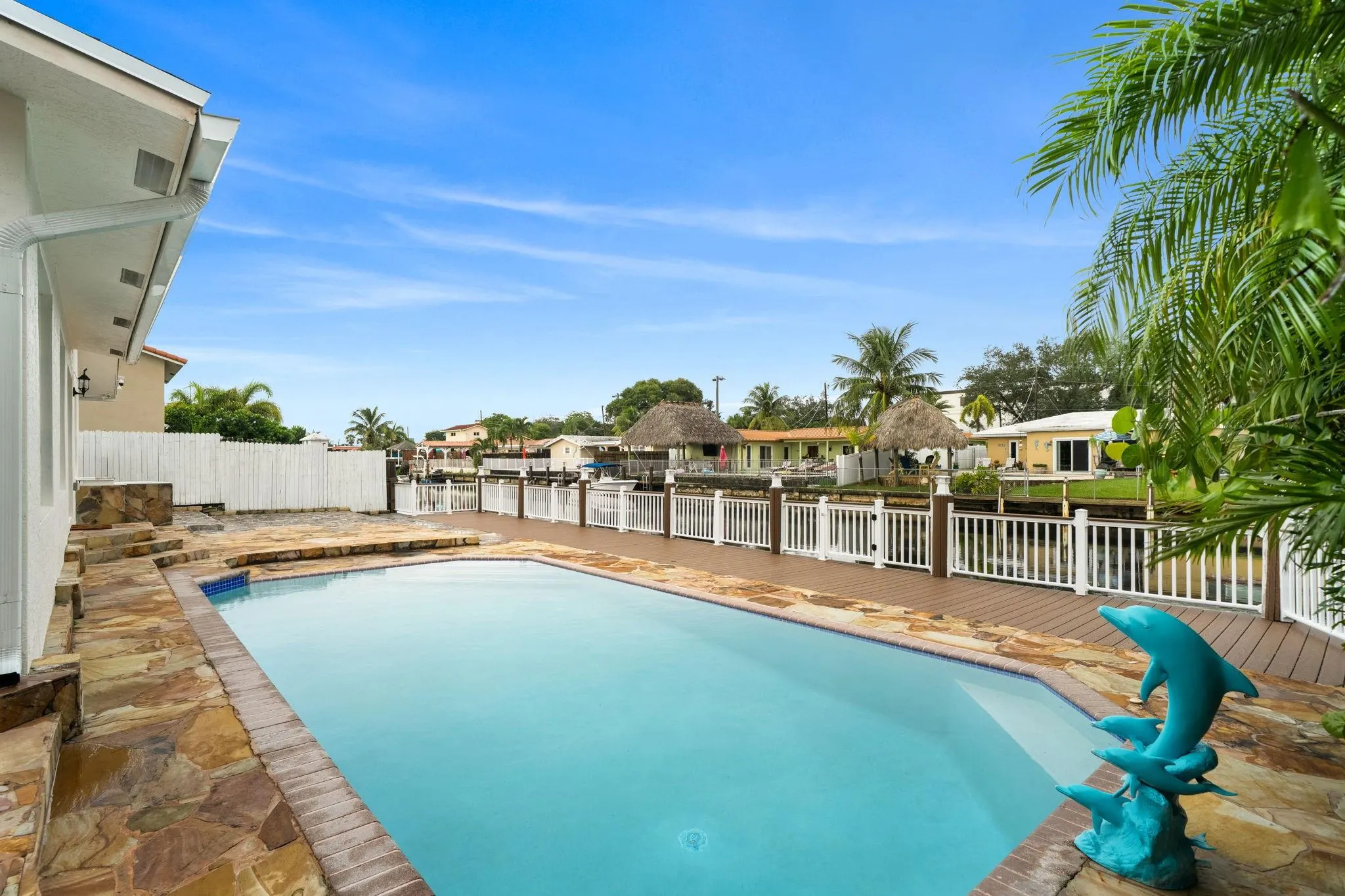 1412 NE 53rd Ct