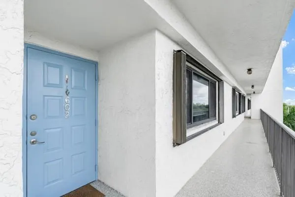 2300 NE 33rd Ave, #602