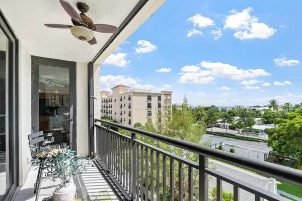 2300 NE 33rd Ave, #602