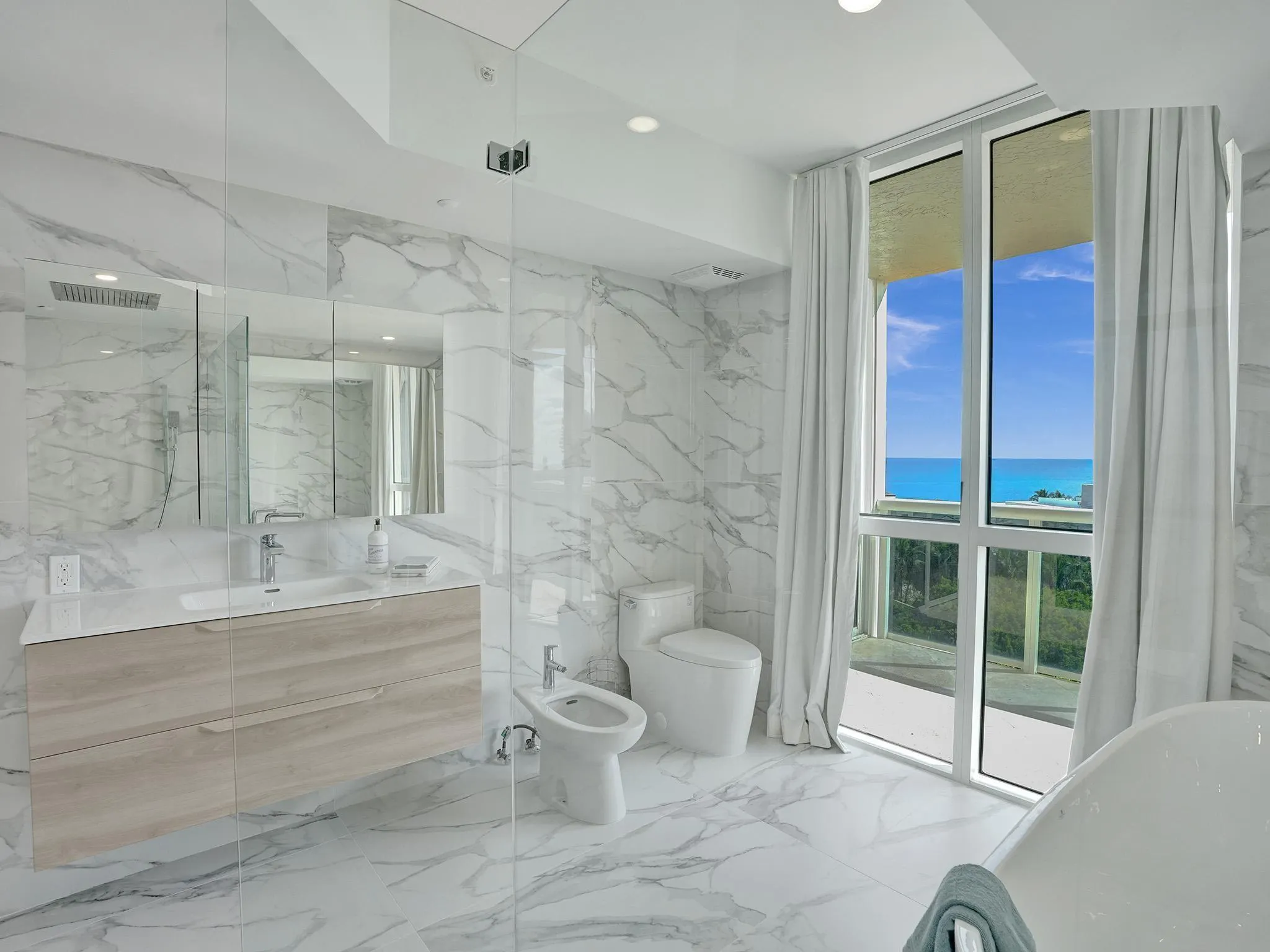3100 N Ocean Blvd, #808