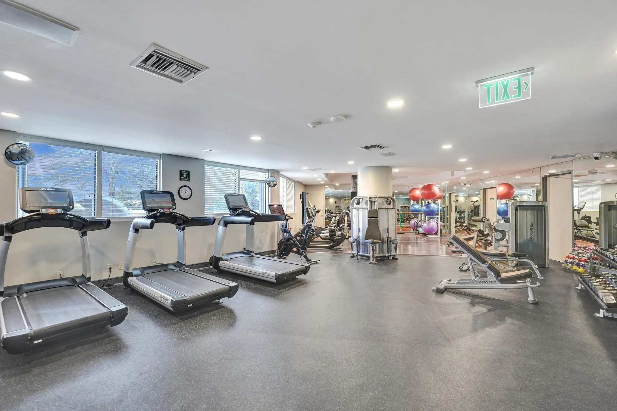 3100 N Ocean Blvd, #808