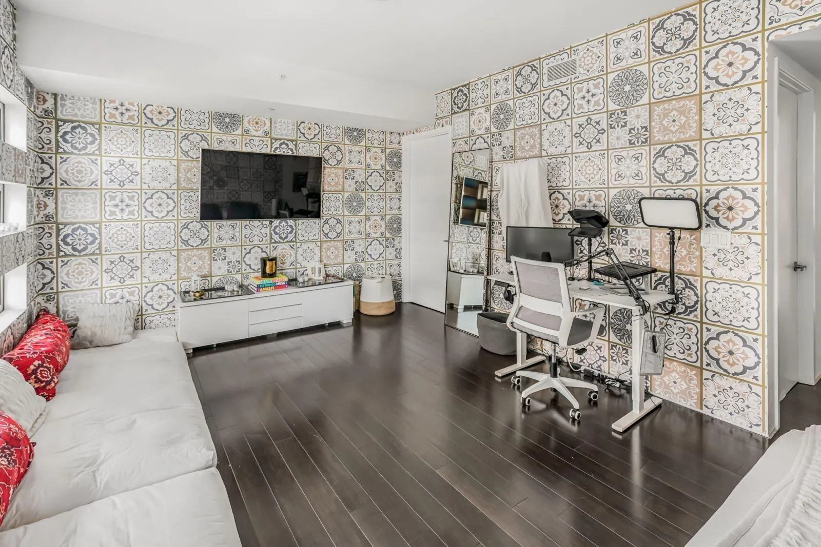 1040 Biscayne Blvd, #1102
