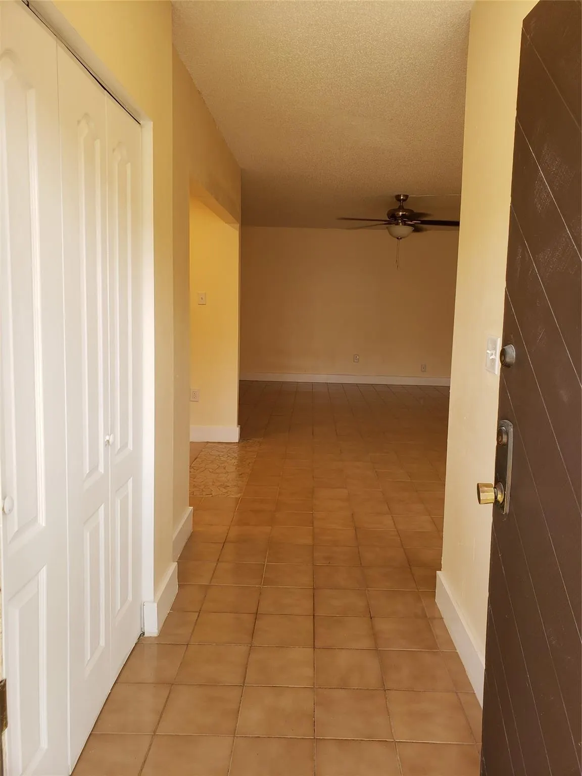 750 NE 199th St, #H-106
