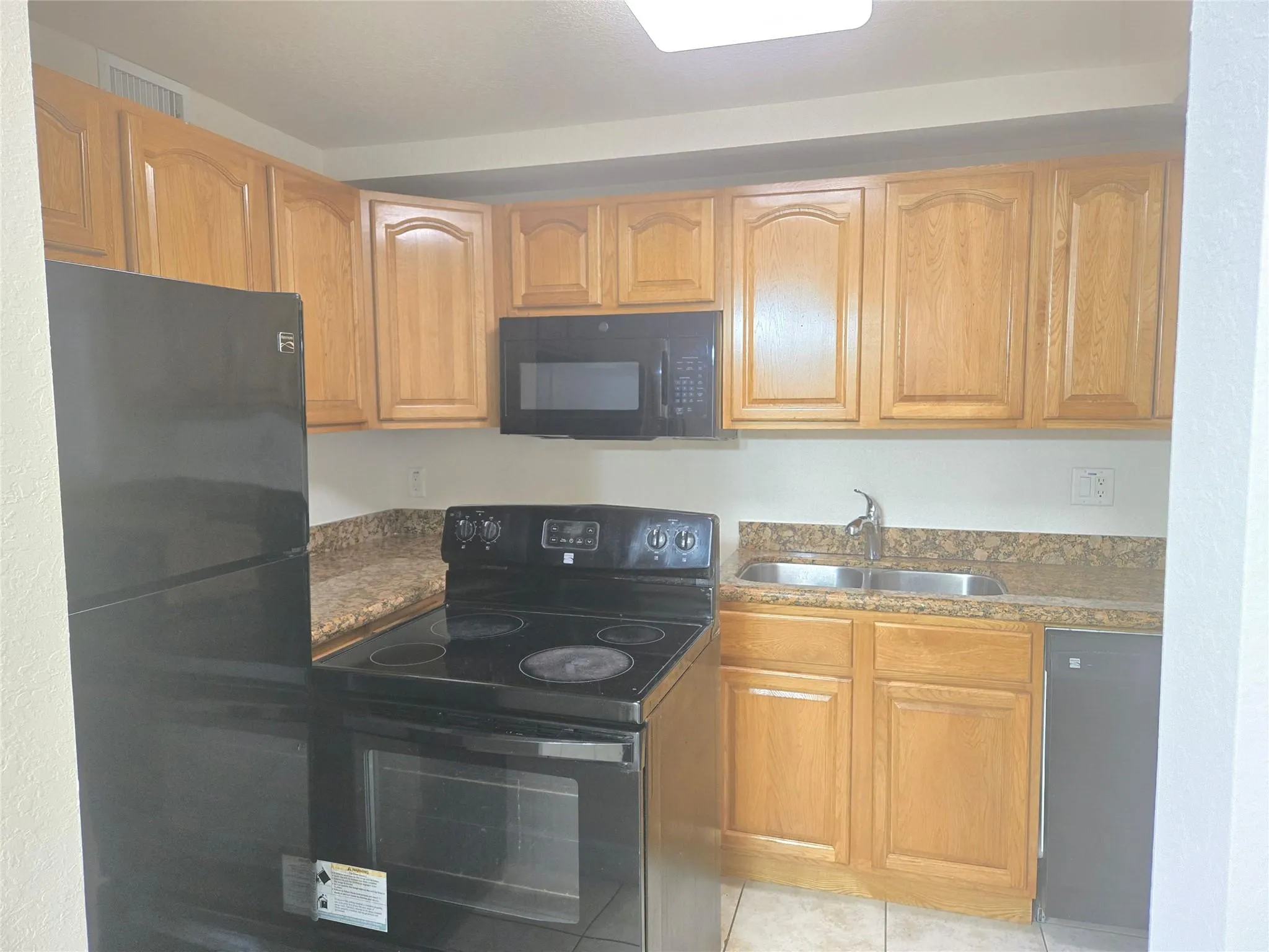 5208 NW 18th Ct, #2K