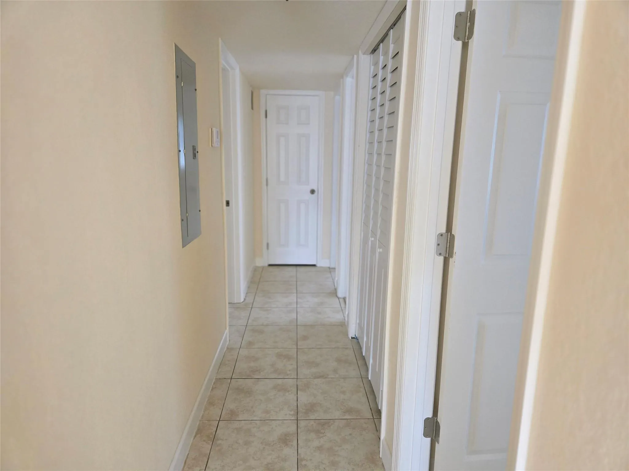 5208 NW 18th Ct, #2K