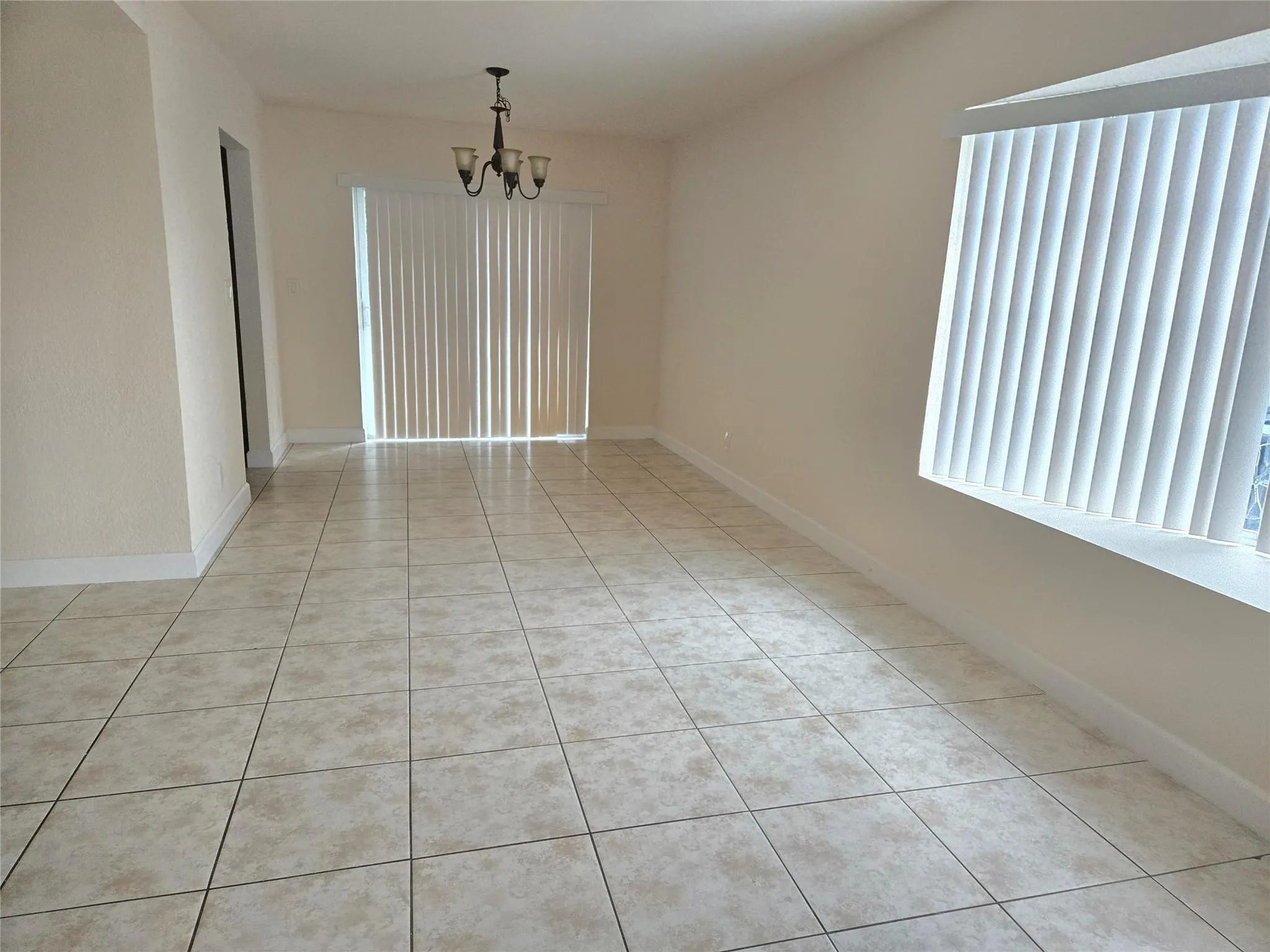 5208 NW 18th Ct, #2K