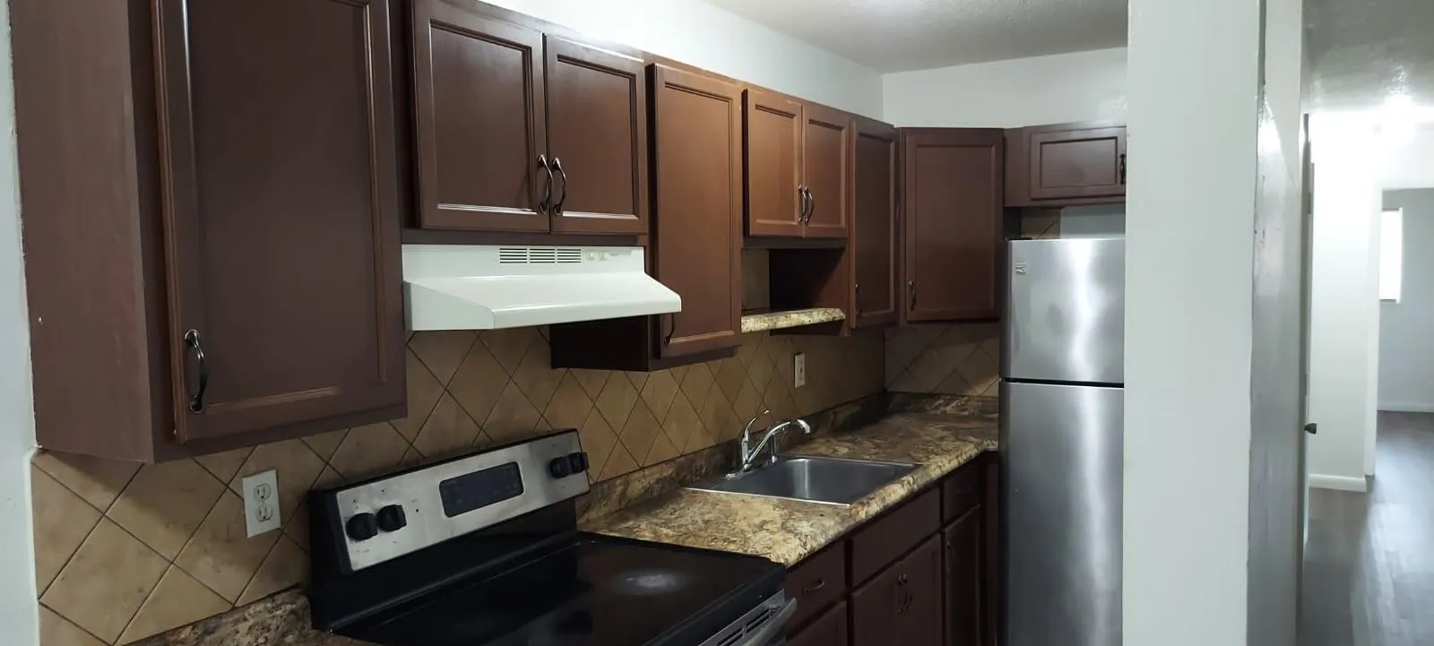 1790 NW 52nd Ave