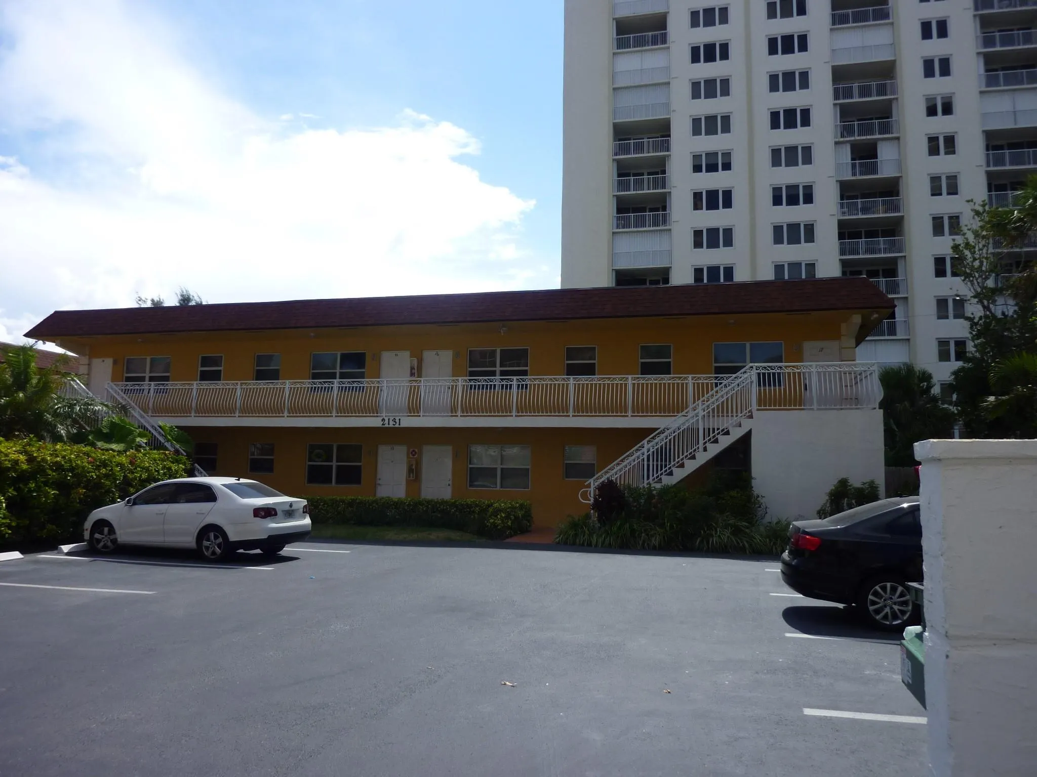 2131 N Ocean Blvd, #17