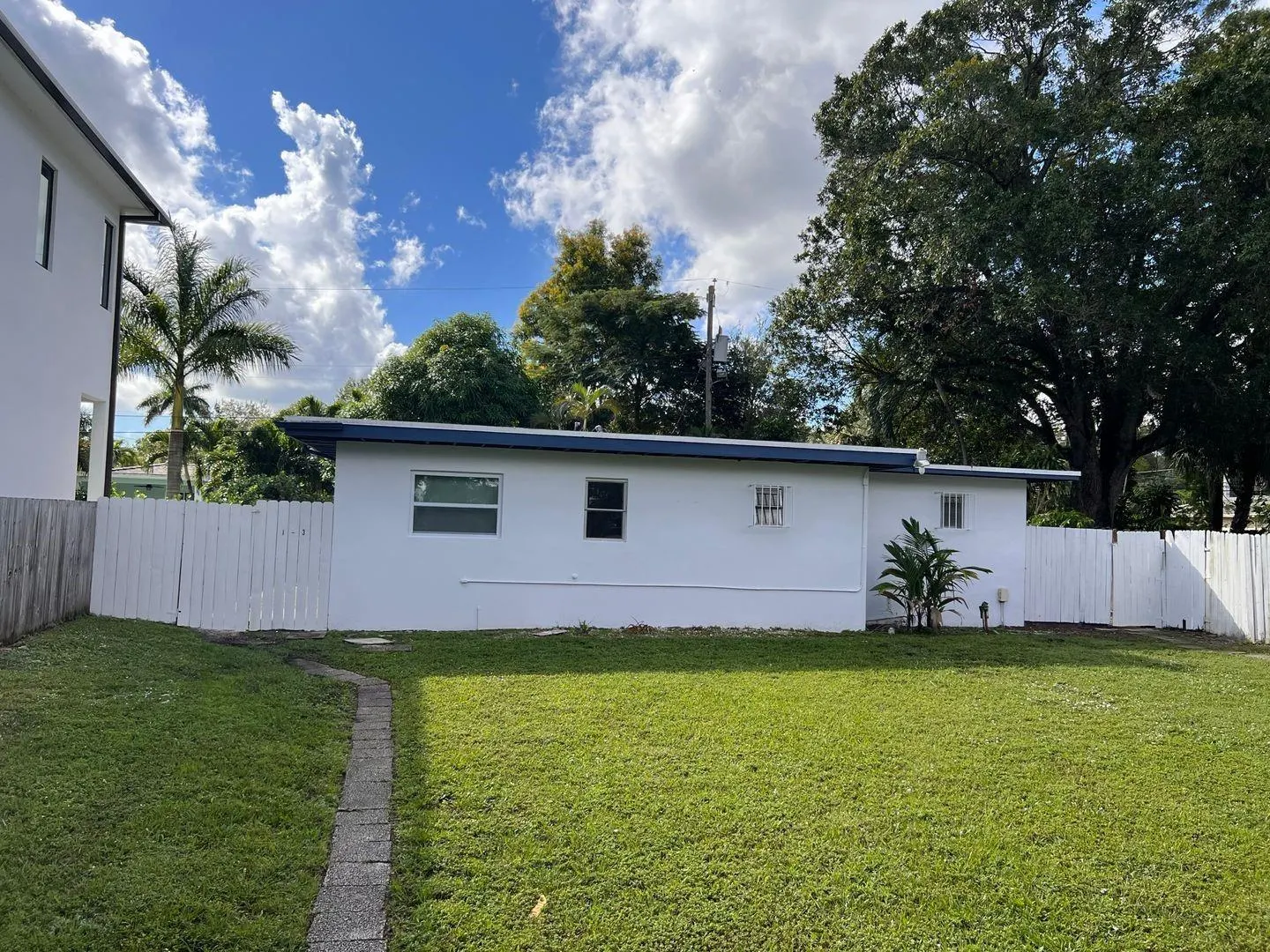 1018 Middle St, #2