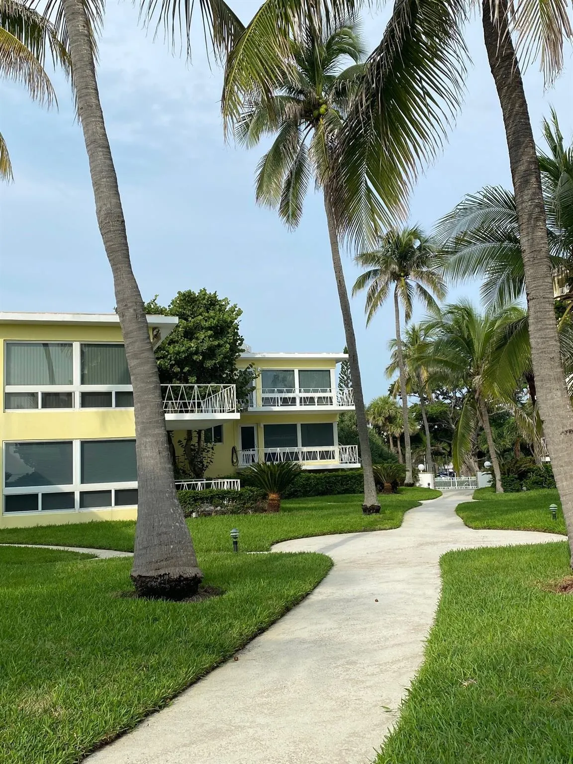 1398 S Ocean Blvd, #11