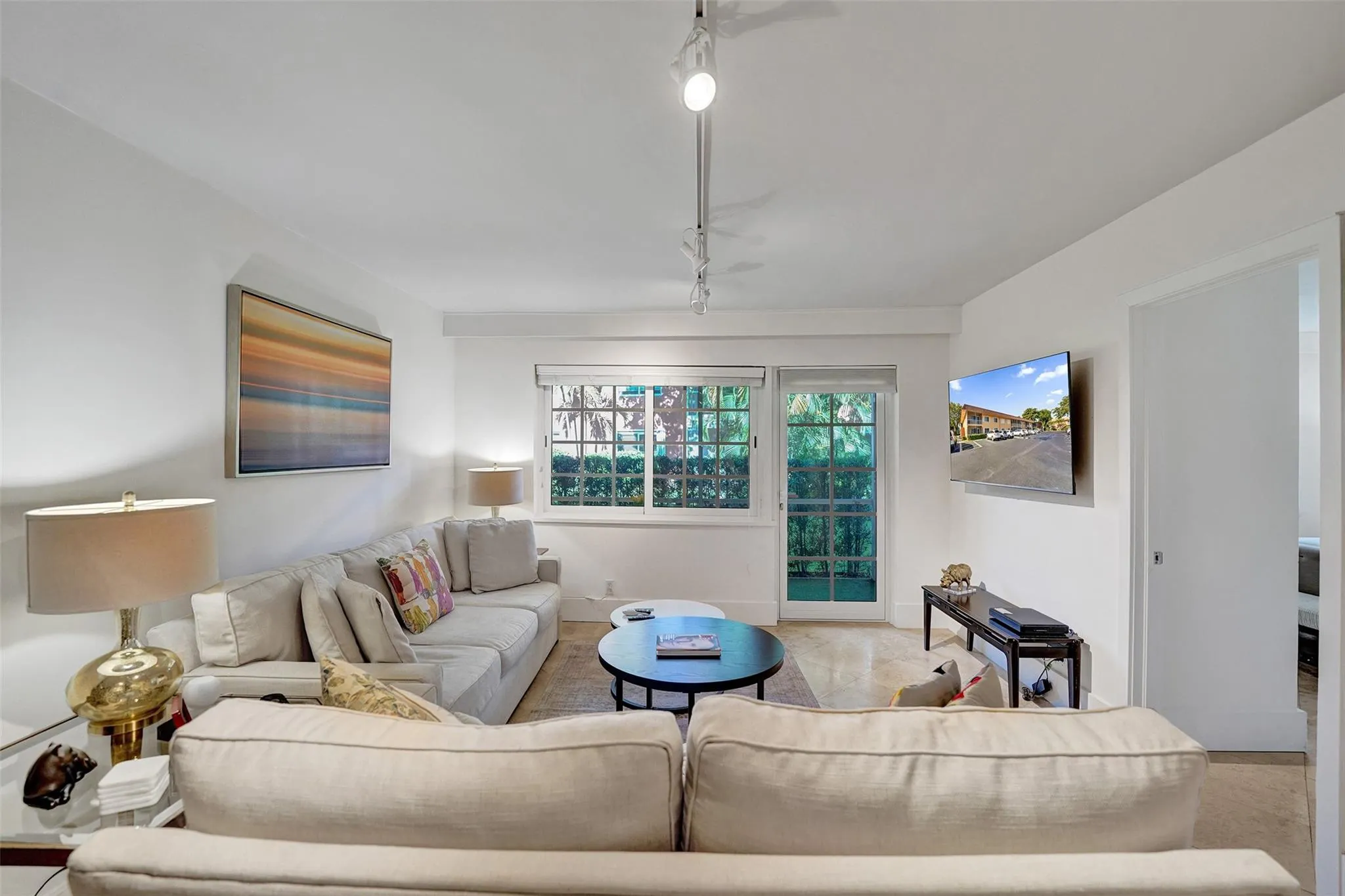200 NE 19th Ct, #107M
