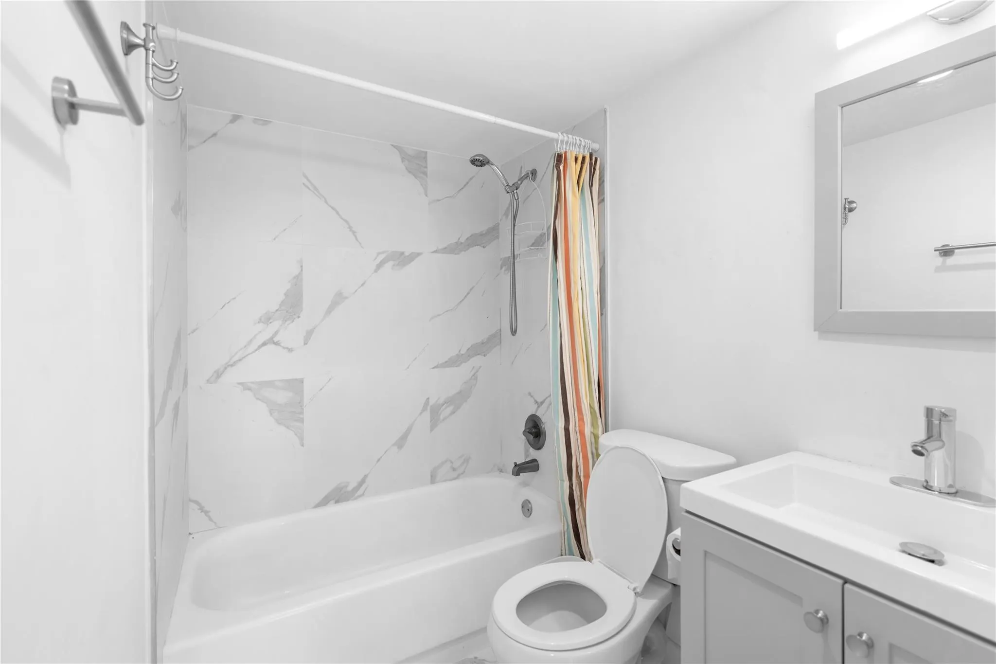 4164 Inverrary Dr, #412
