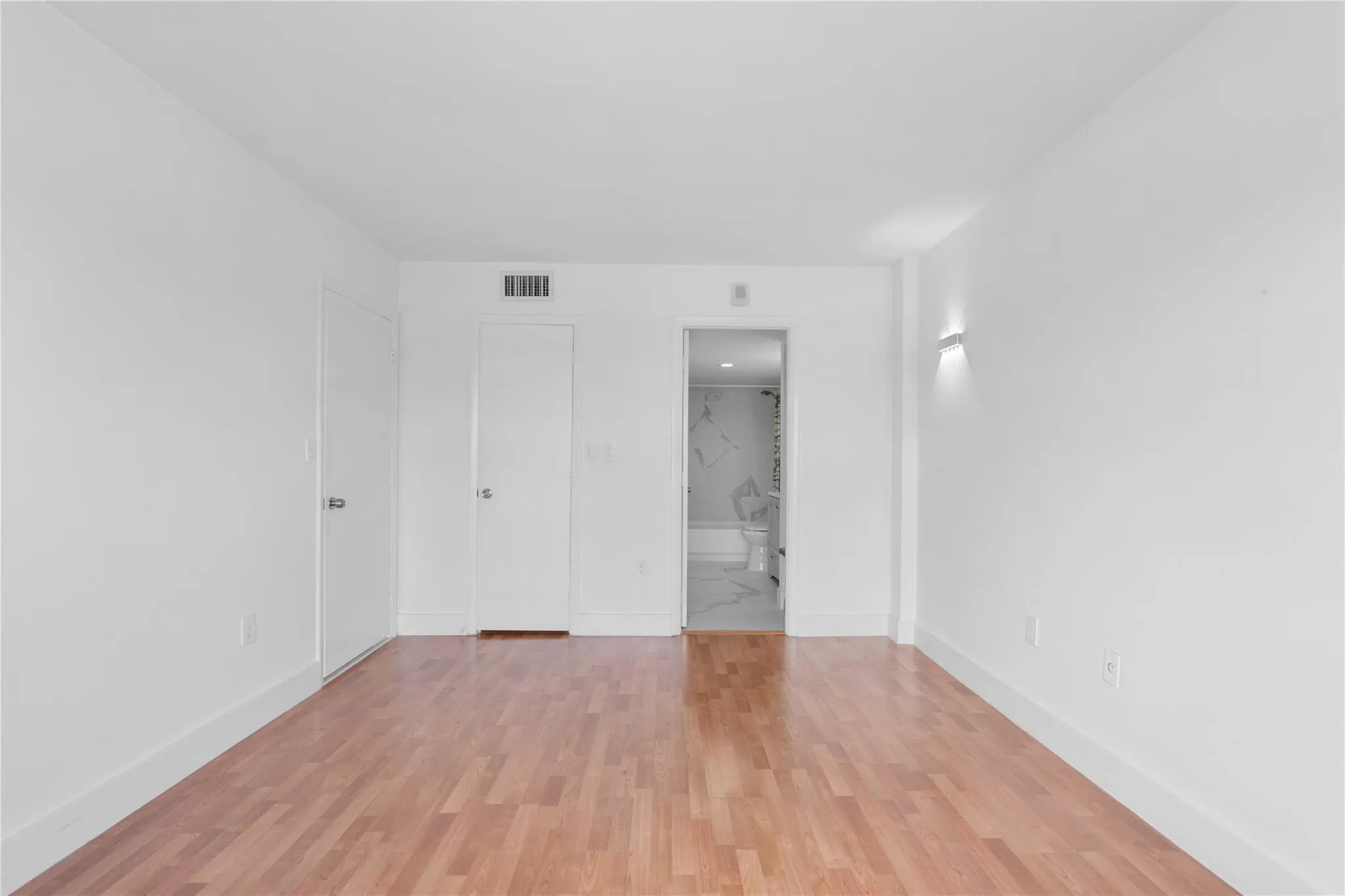 4164 Inverrary Dr, #412