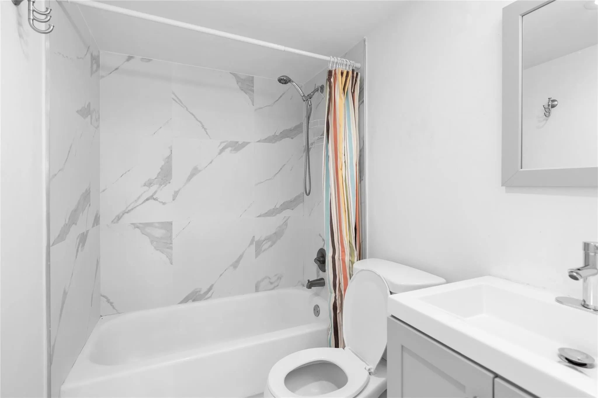 4164 Inverrary Dr, #412