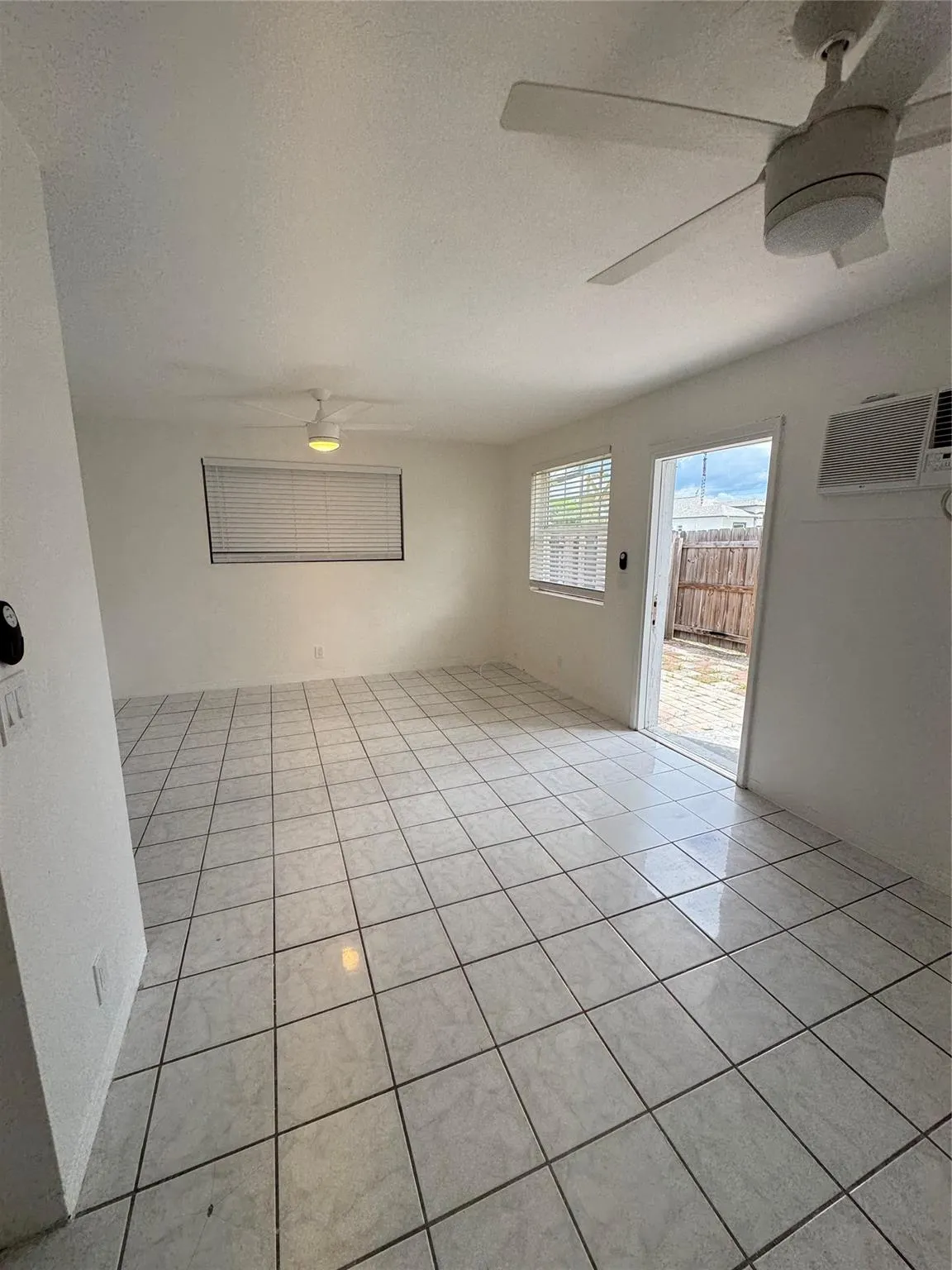 500 Nathan Hale Rd, #1