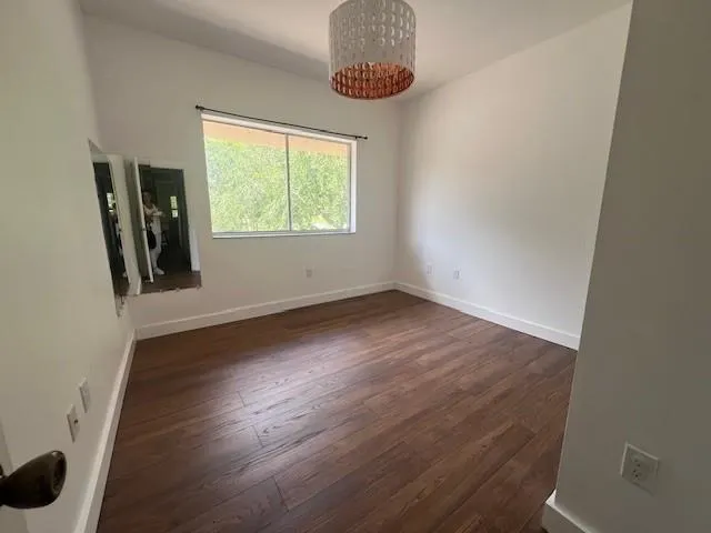 16360 Malibu Dr