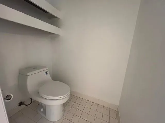16360 Malibu Dr