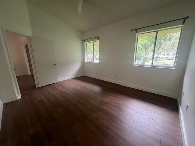 16360 Malibu Dr