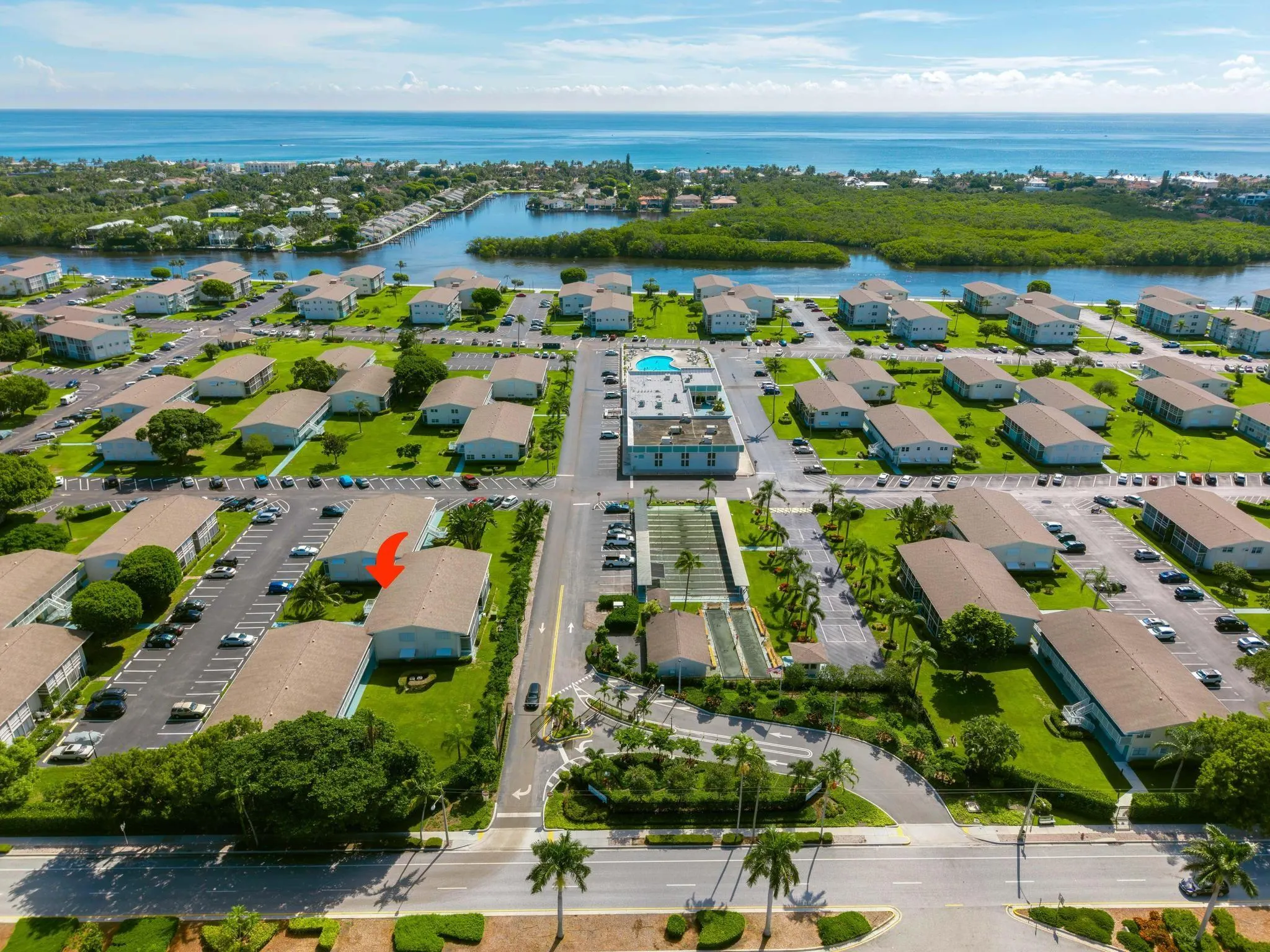 480 Horizons W, #207