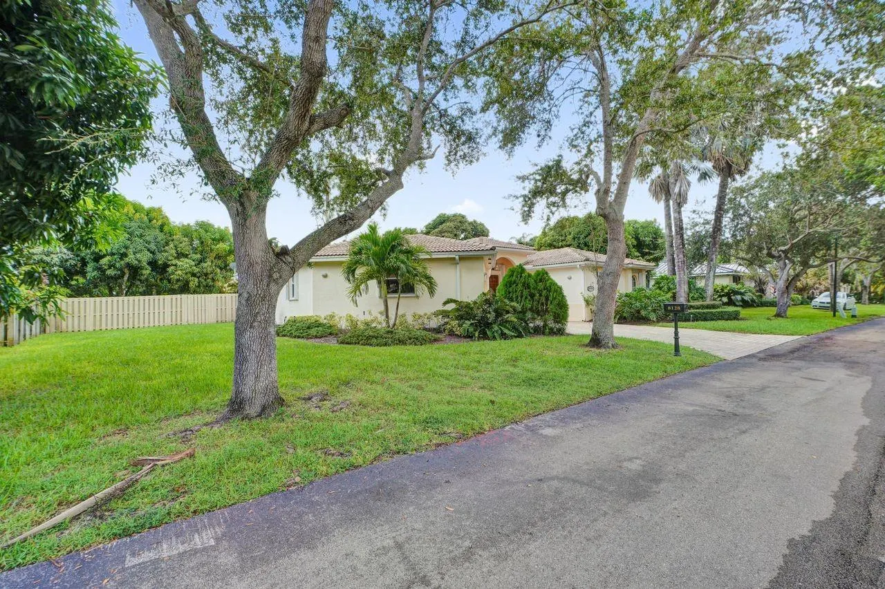 8128 SW 172nd Ter