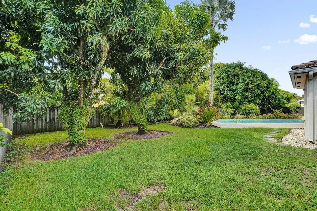 8128 SW 172nd Ter