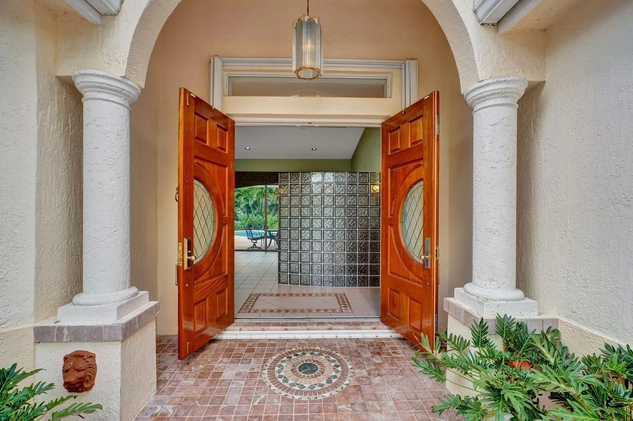 8128 SW 172nd Ter