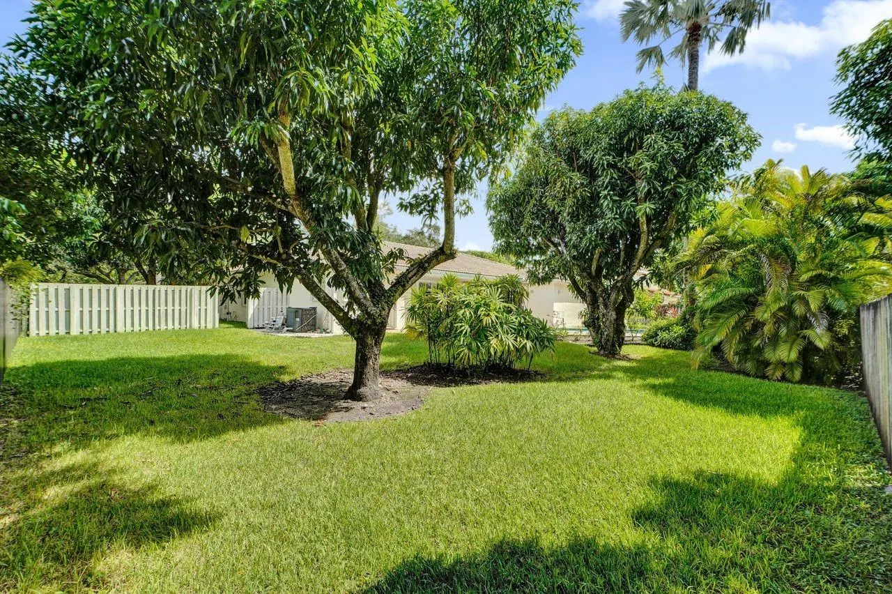 8128 SW 172nd Ter
