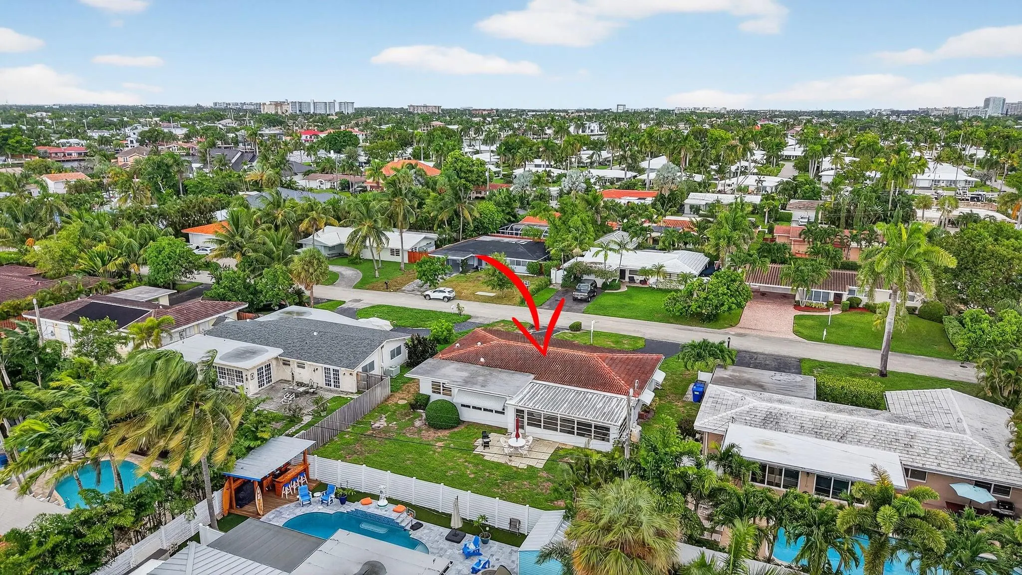 2048 Coco Palm Pl