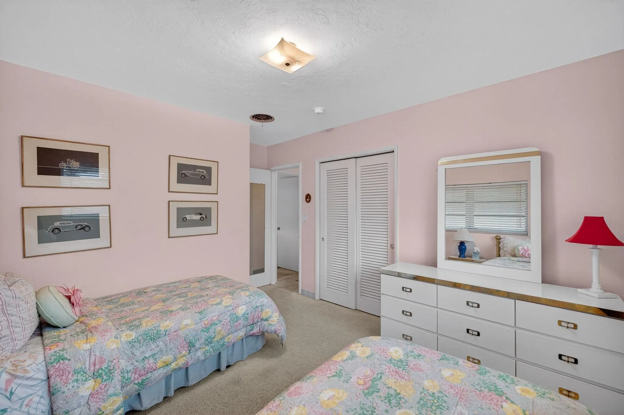 2048 Coco Palm Pl