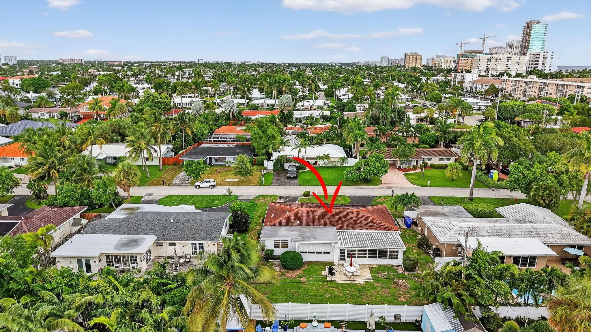 2048 Coco Palm Pl
