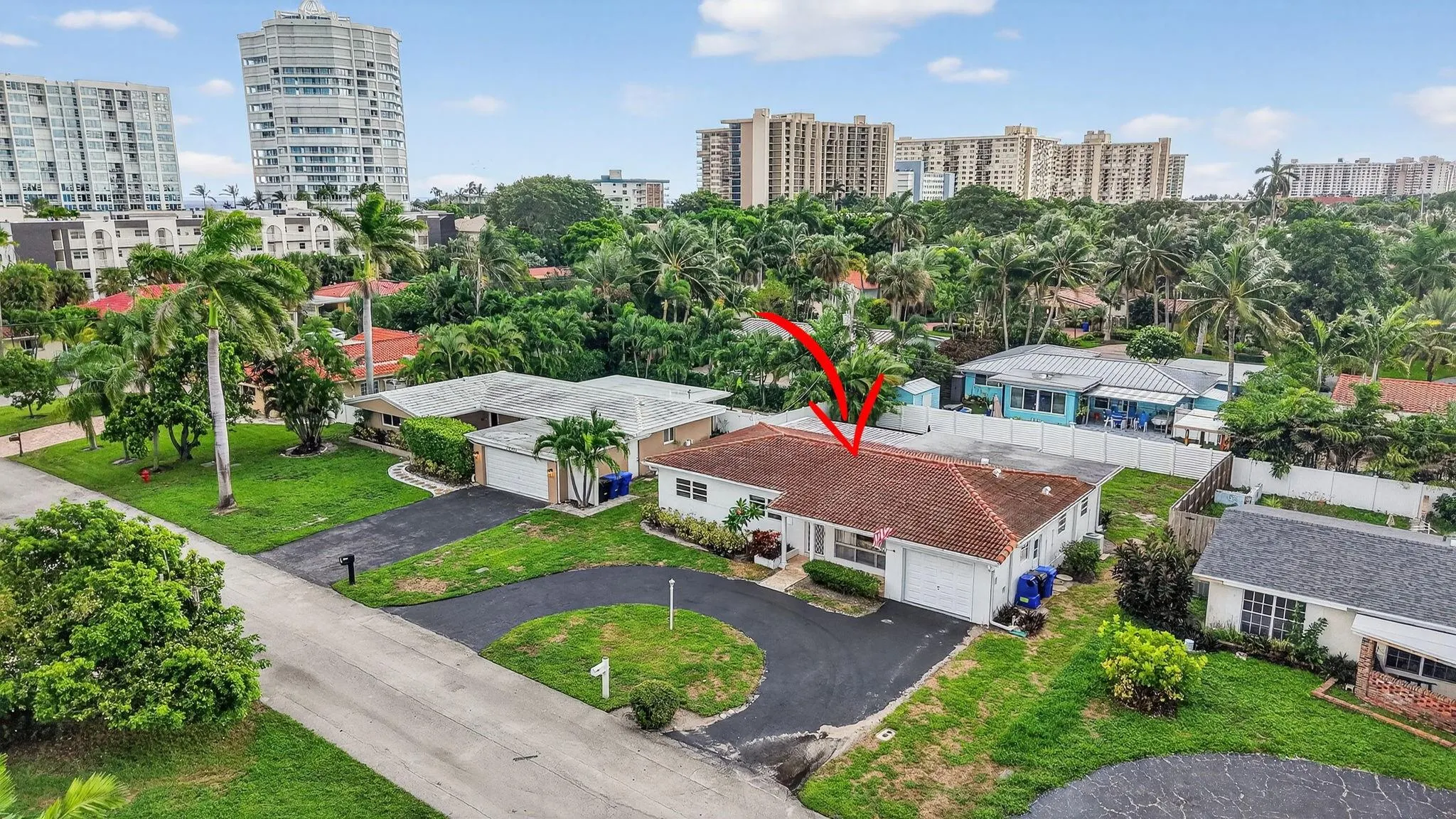 2048 Coco Palm Pl