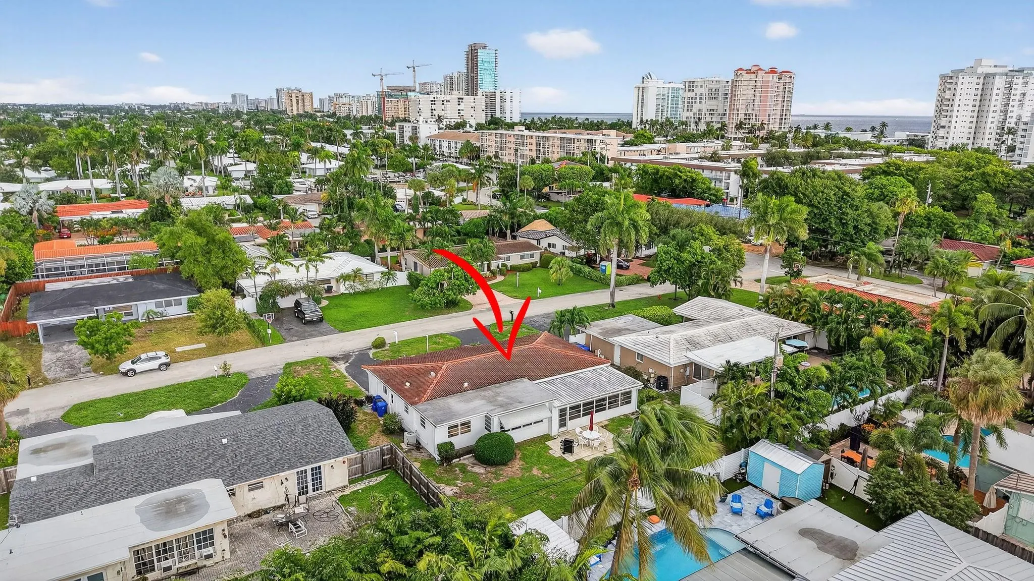 2048 Coco Palm Pl
